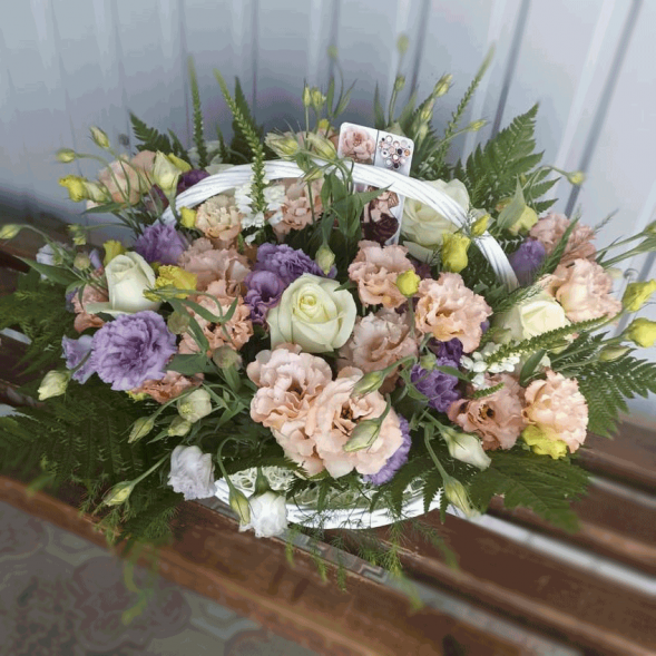 Композиция в корзине &quot;Симфония&quot; в Феодосии