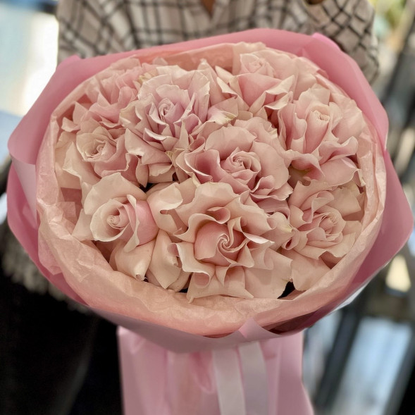 Букет 15 французких роз  в Феодосии